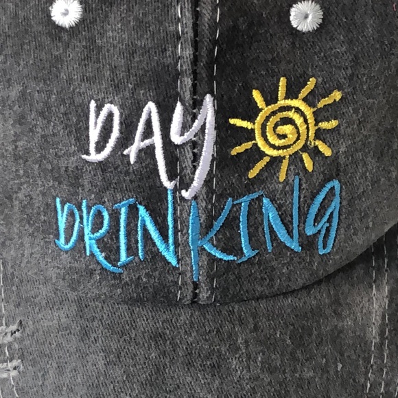 🍹☀️ Cute Day Drinking Women’s Hat Adjustable with Ponytail Access 🍹☀️ NWT - Picture 3 of 3